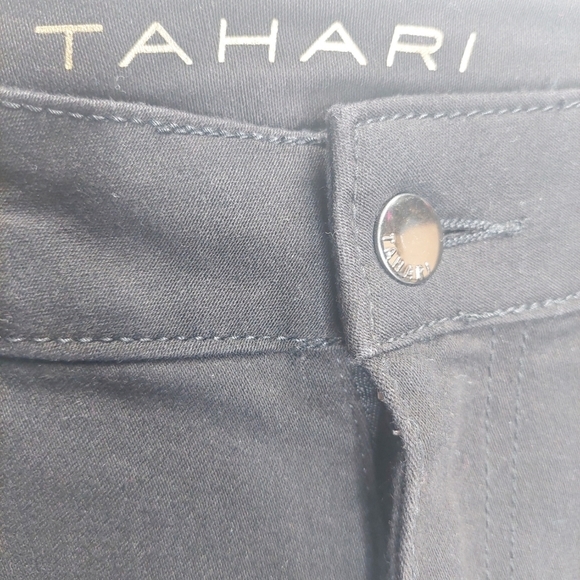 TAHARI Mid Rise Black Jeans Size 10 - Picture 2 of 3